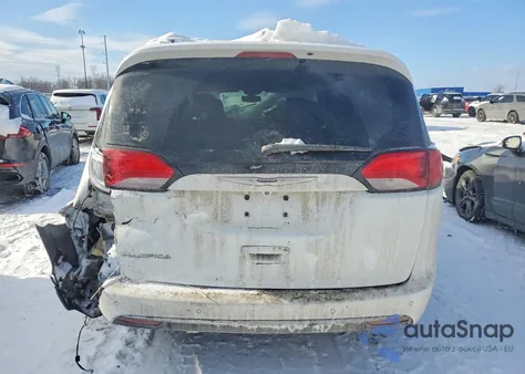 2019 Chrysler Pacifica Touring L Plus z USA, uszkodzony, nr VIN 2C4RC1EG1KR588607